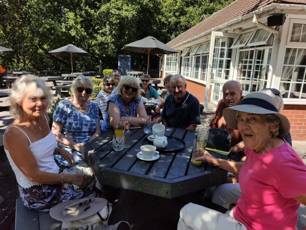 Strollers meet for a drink at the Burnstump